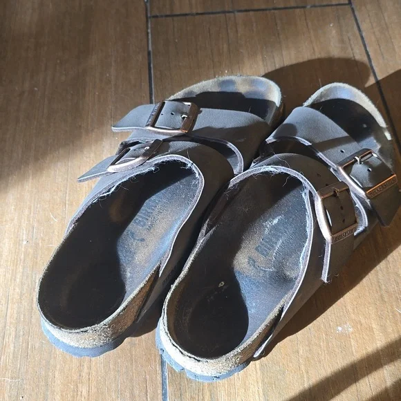 Birkenstocks Sandals / Stone - Picture 3 of 6